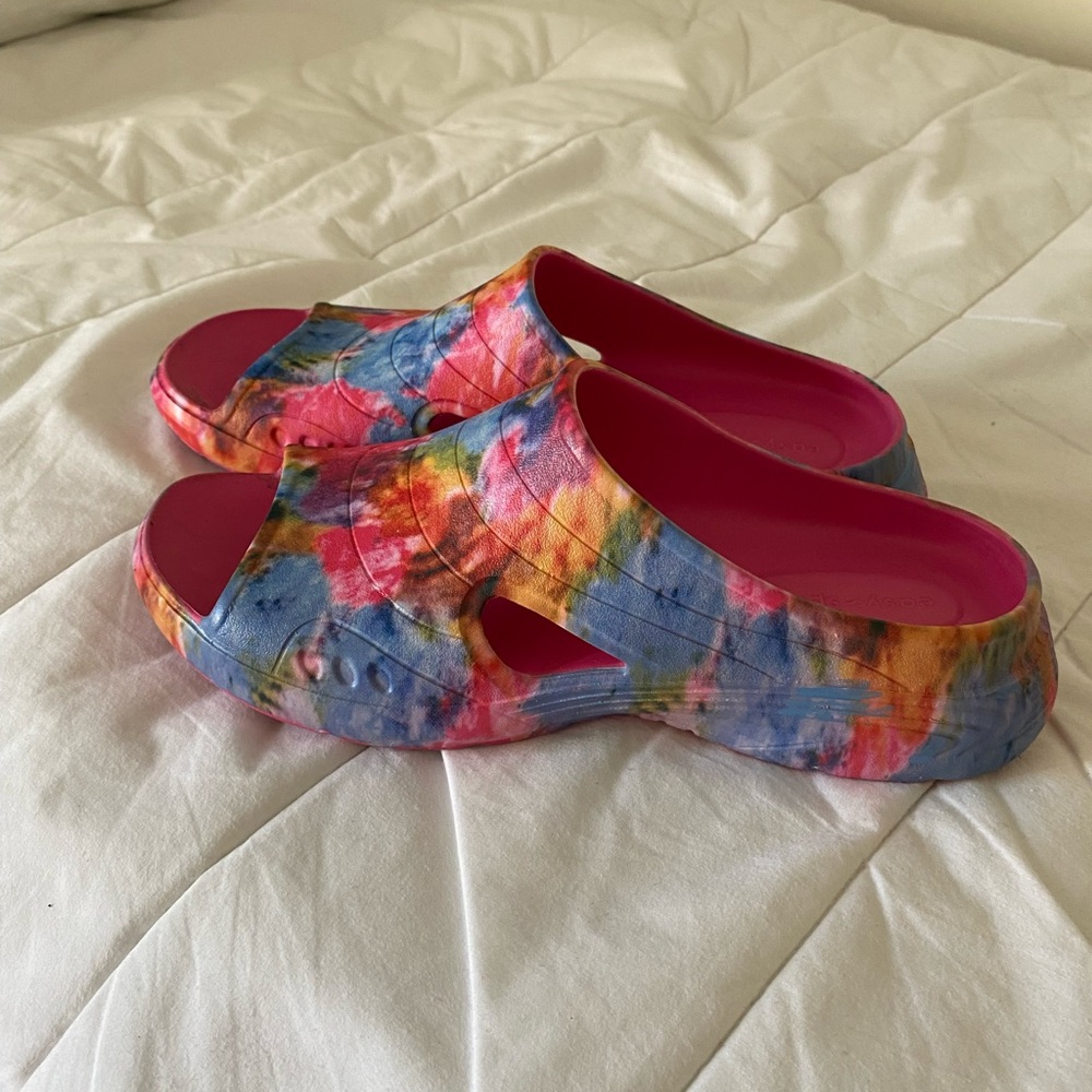 Colorful Women's Slip-On Shoes